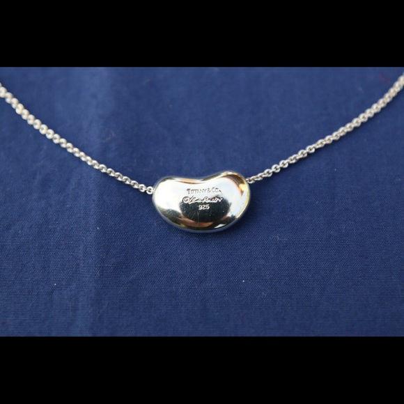 Elsa Peretti Large Tiffany Bean necklace - Picture 2 of 5
